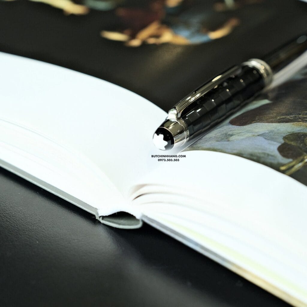 Bút Montblanc Meisterstuck Solitaire Ceramic Black Prisma Ballpoint Pen 103109 - but montblanc meisterstuck solitaire ceramic black prisma ballpoint pen 103109