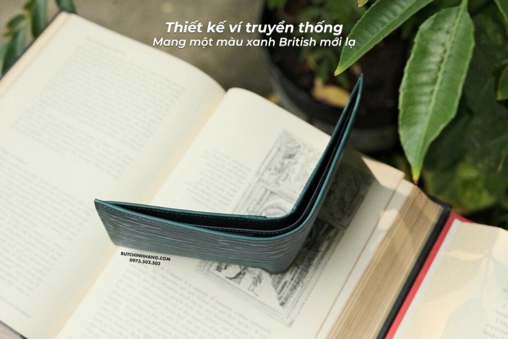 Ví Montblanc Meisterstuck 4810 Wallet 8cc British Green – Sự giao thoa giữa thiên nhiên và sự đẳng cấp - vi montblanc meisterstuck 4810 wallet 8cc british green su giao thoa giua thien nhien va su dang cap 1