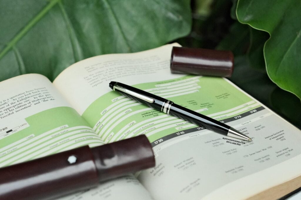 Bút Montblanc Meisterstuck Classique Platinum Coated BallPoint Pen 2866 - but montblanc meisterstuck classique platinum coated ballpoint pen 2870