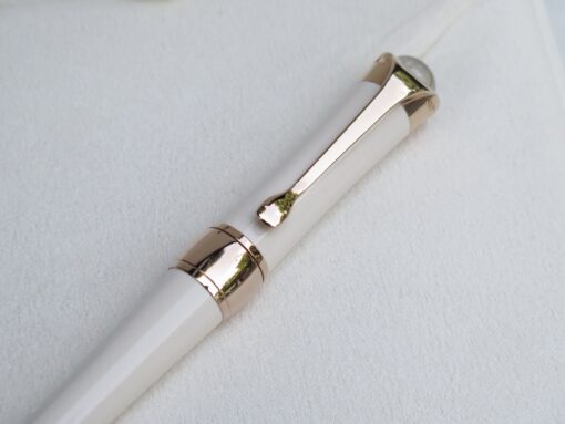 Bút Etoile de sand Montblanc Ballpoint Pen 113839 (0,10CT D) Sắp có hàng Bút Bi Xoay 3