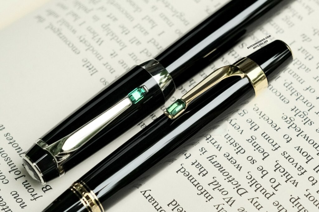 Sắc Xanh Emerald và Hai Lựa Chọn Hoàn Hảo: Boheme Vert Gold & Platinum - sac xanh emerald va hai lua chon hoan hao boheme vert gold amp platinum