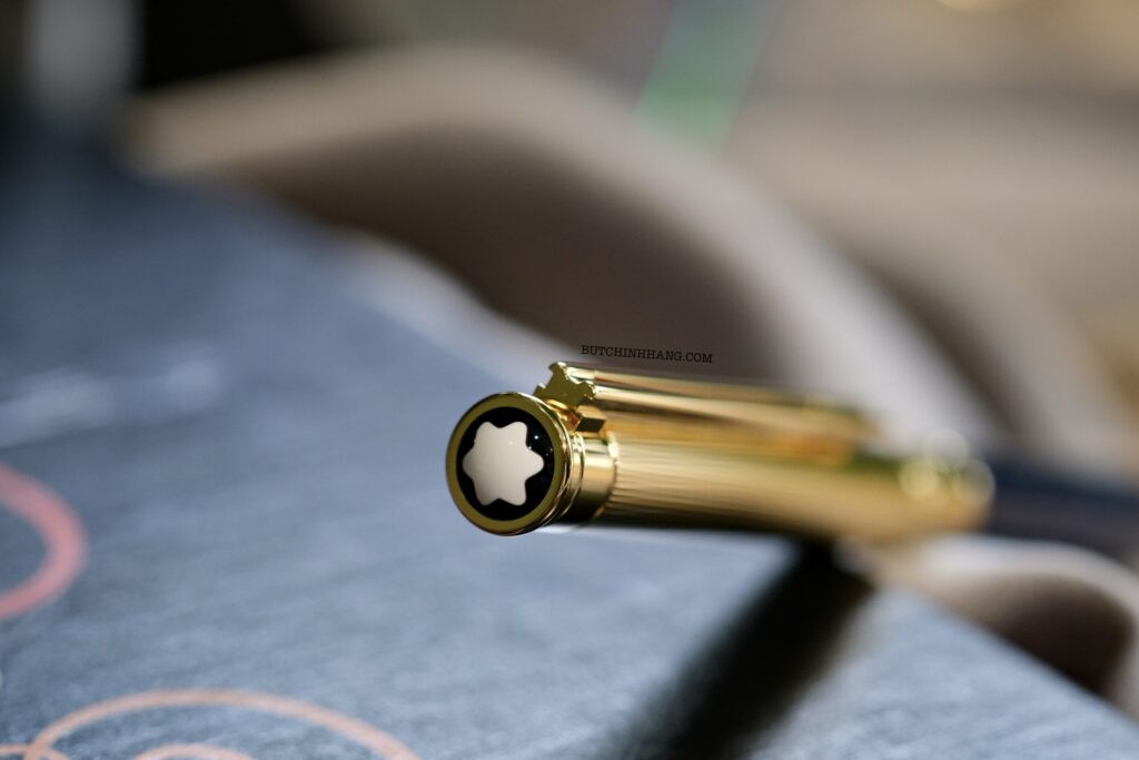 Bút chì Montblanc Noblesse Gold Plated Blue Marbled Mechanical Pencil 18484 (0,5 mm) - but chi montblanc noblesse gold plated blue marbled mechanical pencil 18484 05 mm 4