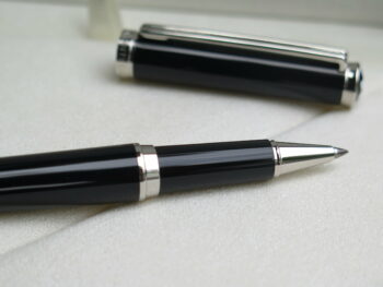 Bút Montblanc Noblesse Oblige Black Rollerball Pen 15331 - but montblanc noblesse oblige black rollerball pen 15340