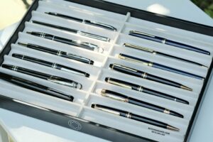 Tổng hợp một số mẫu bút dễ tiếp cận của Montblanc, dễ dàng làm quà tặng - tong hop mot so mau but de tiep can cua montblanc de dang lam qua tang 3