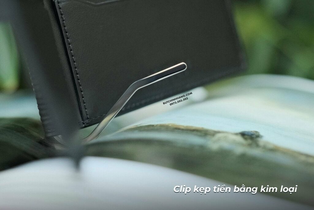 Ví kẹp tiền Meister.stuck 4810 Black 130925 – Người bạn đồng hành với thiết kế độc đáo - vi kep tien meister.stuck 4810 black 130925 nguoi ban dong hanh voi thiet ke doc dao 1