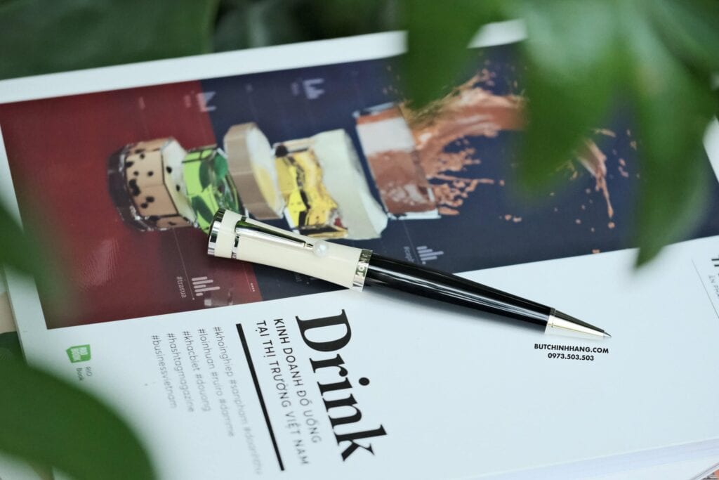 Bút Montblanc Greta Garbo Special Edition BallPoint Pen 36121 - but montblanc greta garbo special edition ballpoint pen 36122