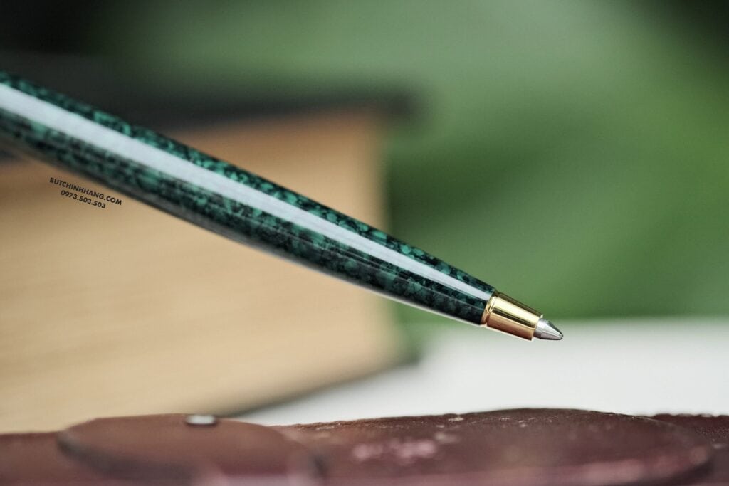 Bút Montblanc Noblesse Dark Green Marble Ballpoint Pen 18260 - but montblanc noblesse dark green marble ballpoint pen 18261