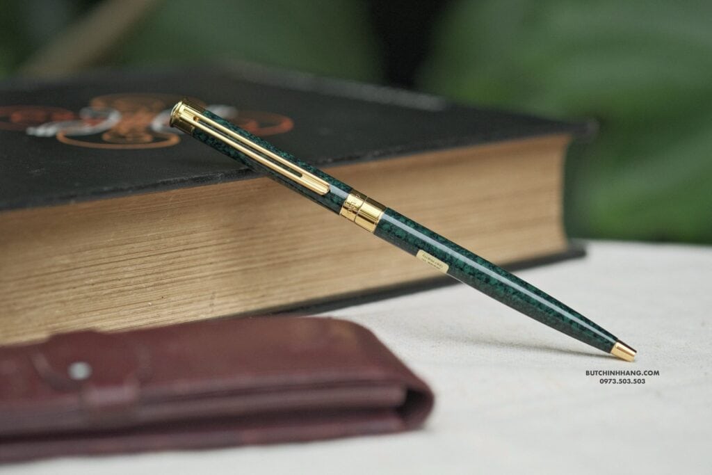 Bút Montblanc Noblesse Dark Green Marble Ballpoint Pen 18260 - but montblanc noblesse dark green marble ballpoint pen 18264