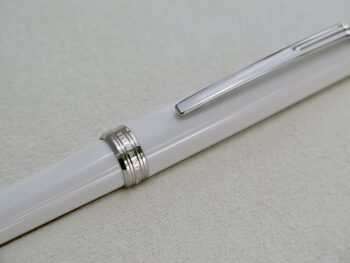 Bút Montblanc Pix White Ballpoint Pen 132497 - IMG 3535