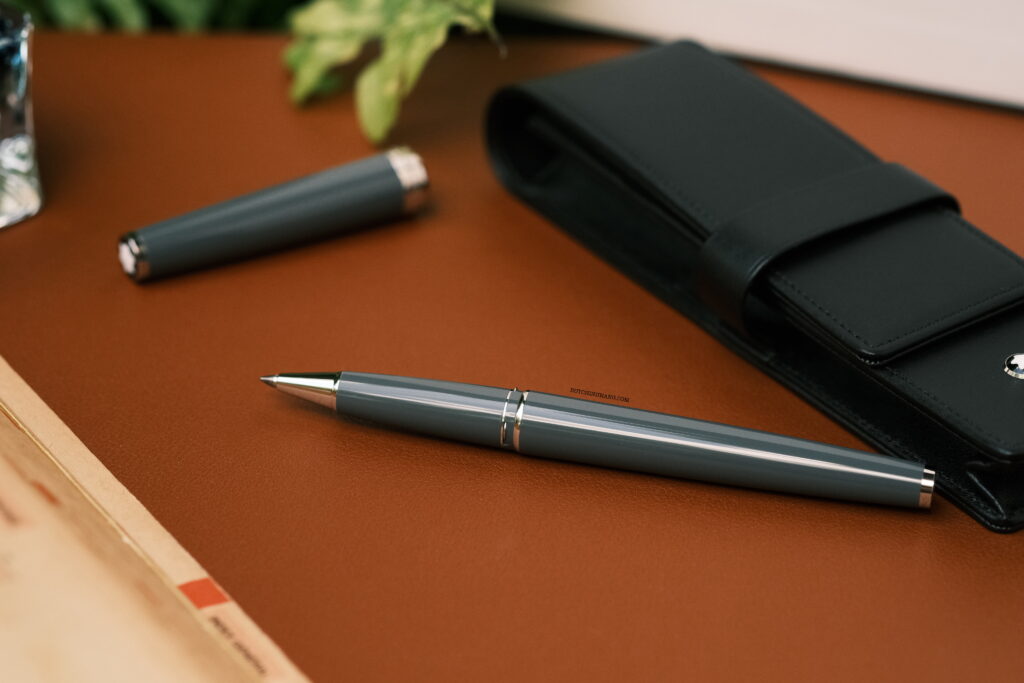 Bút Montblanc PIX Grey Rollerball Pen 116577 - DSCF0891