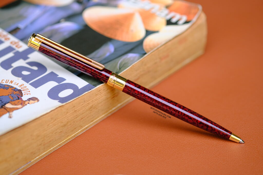 Bút Montblanc Noblesse Dark Red Marble Ballpoint Pen - DSCF1956