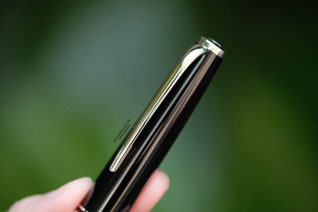 Bút Montblanc Cruise Collection Black Rollerball Pen - DSCF2049