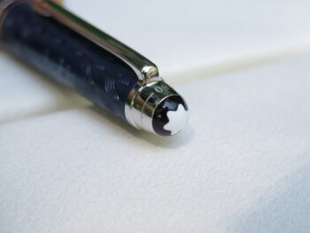 Bút Montblanc Meisterstuck Around the World in 80 Days Midsize Ballpoint Pen 126342 - IMG 4417